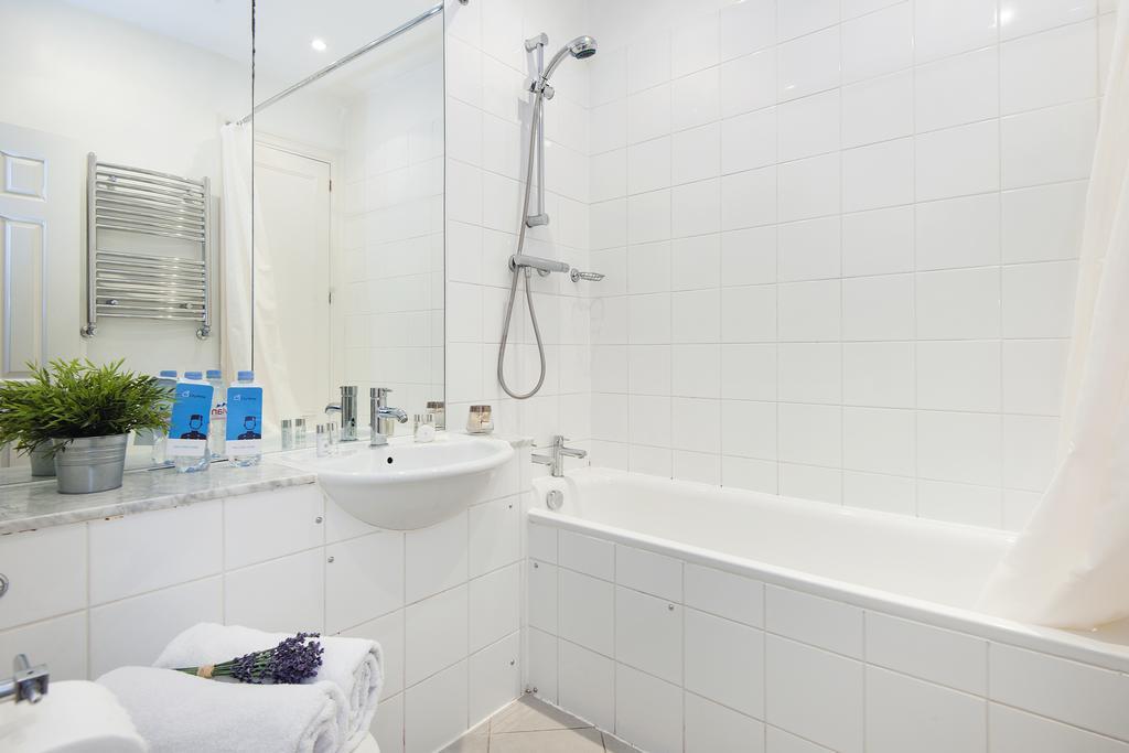 The Stratford Road Pied-A-Terre Apartman London Kültér fotó